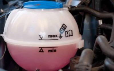 ¿Se te dañó el deposito del refrigerante?